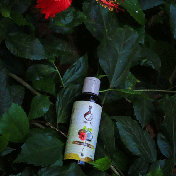 Udhayaa Herbal Oil - Image 2